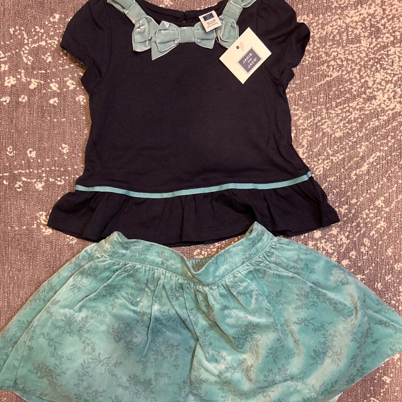 Janie and Jack Other - BNWT ! Janie and Jack Navy/Teal Bow Top/Velvet Skirt Size 12-18 M